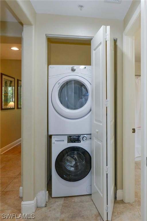1035 Sandpiper ST F-202