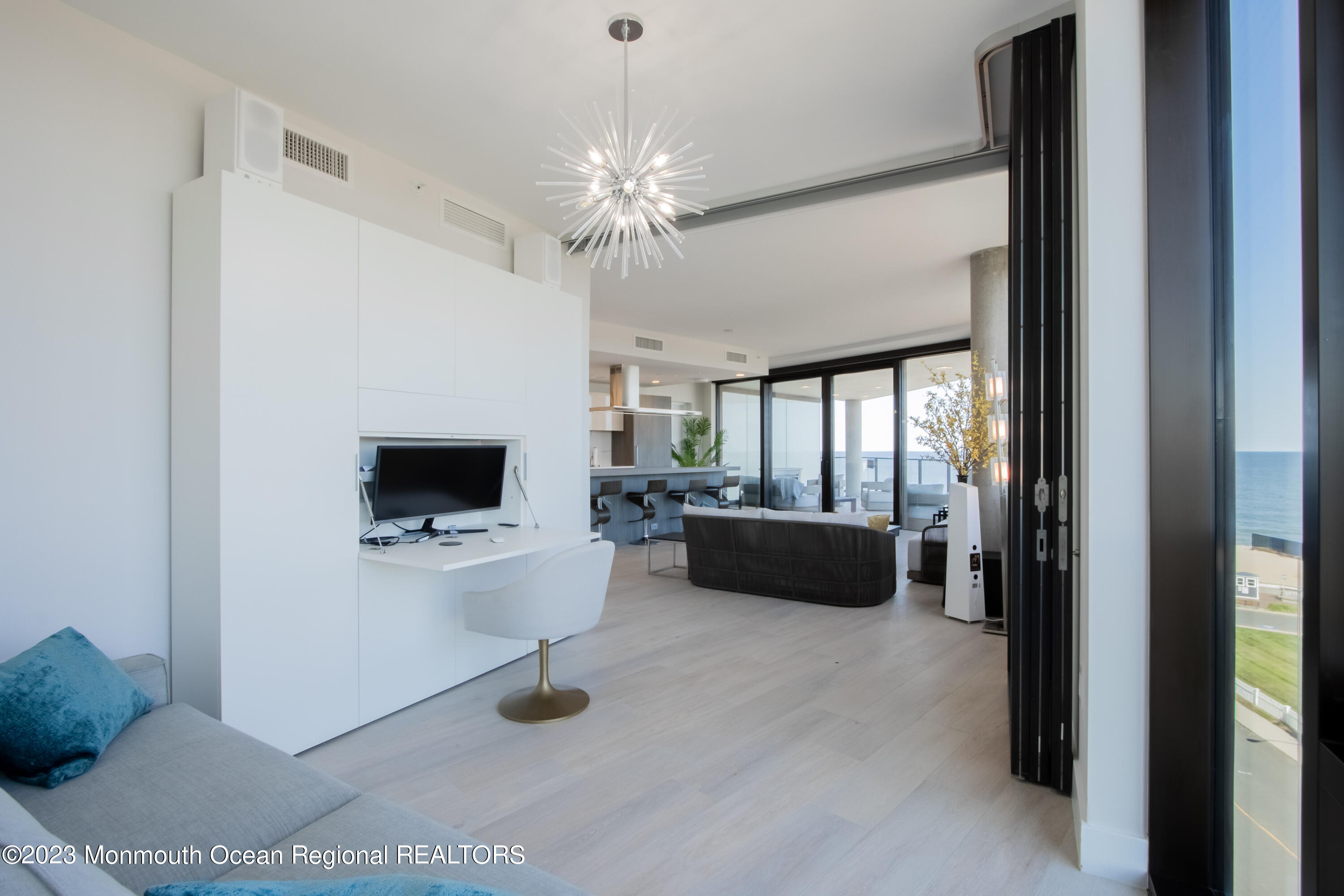 350 Ocean Avenue, 501