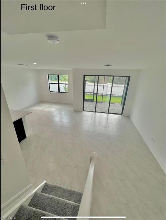 7452 Rockefeller DR