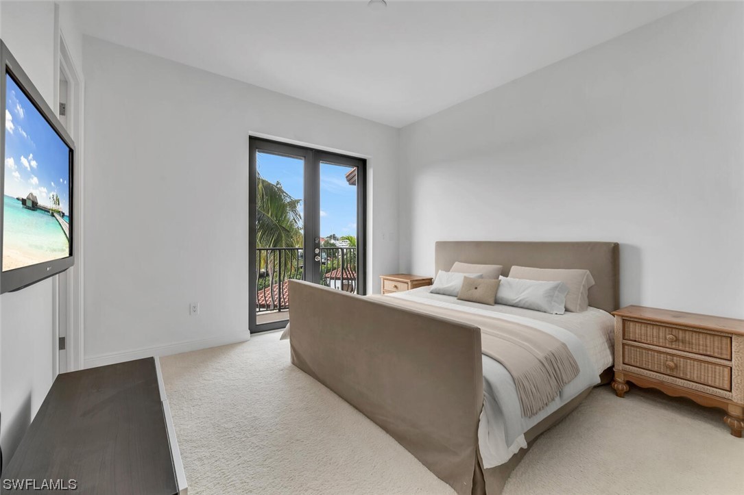1530 5th AVE S C-208