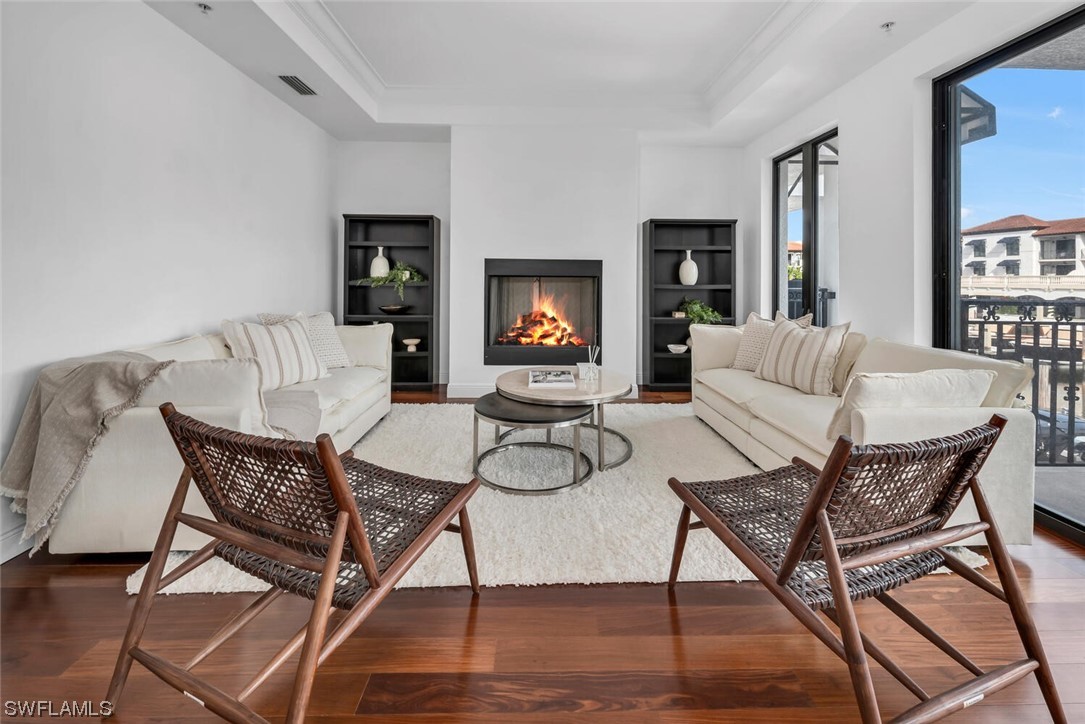 1530 5th AVE S C-208