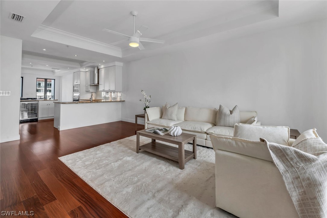 1530 5th AVE S C-208