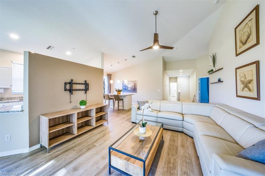 630 Lalique CIR # 508