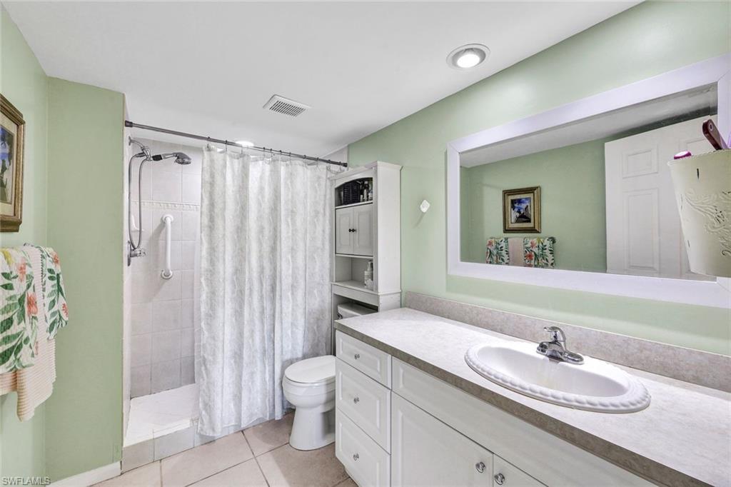 601 Augusta BLVD # 2 Unit: 601-2