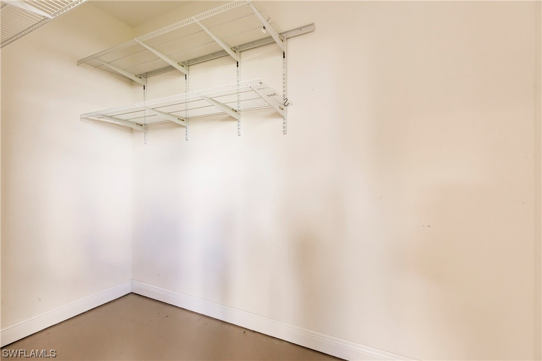 10058 Avalon Lake CIR