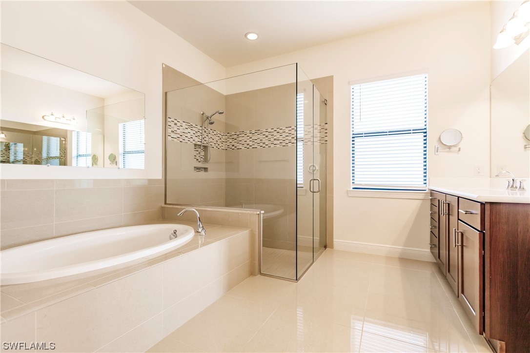 10058 Avalon Lake CIR