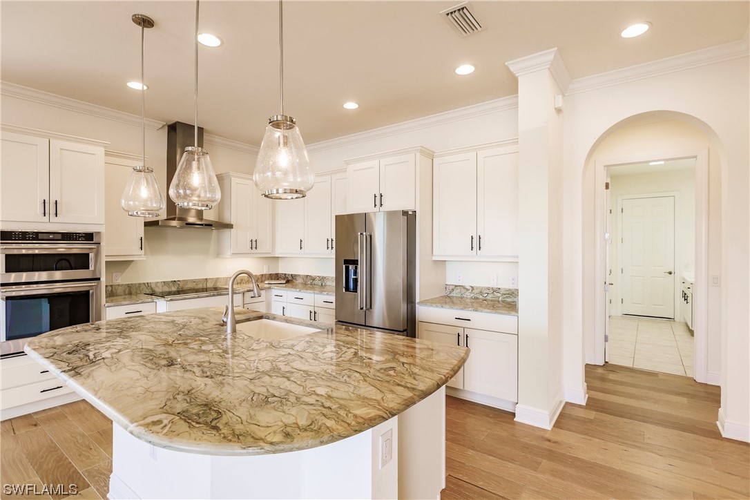 10058 Avalon Lake CIR