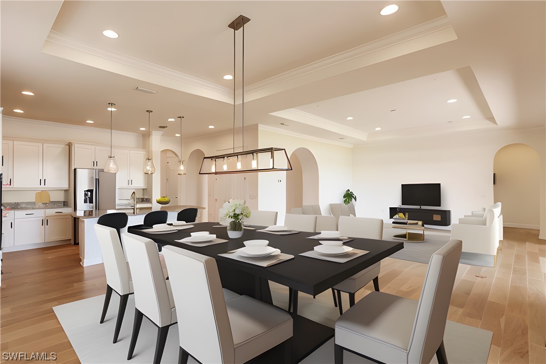 10058 Avalon Lake CIR