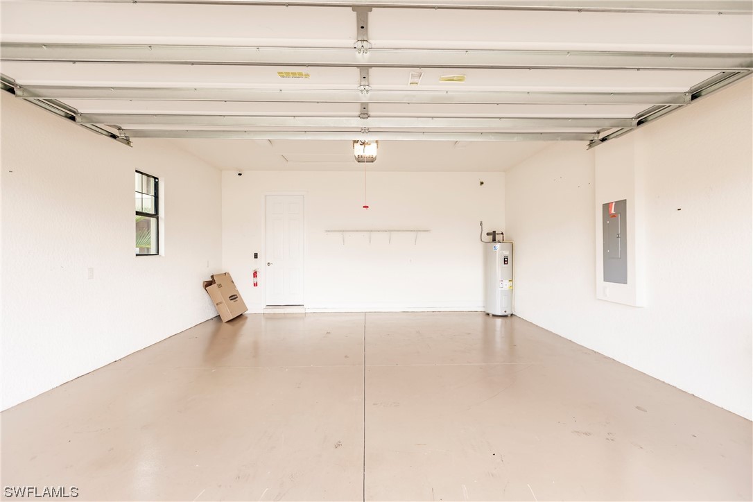 10058 Avalon Lake CIR