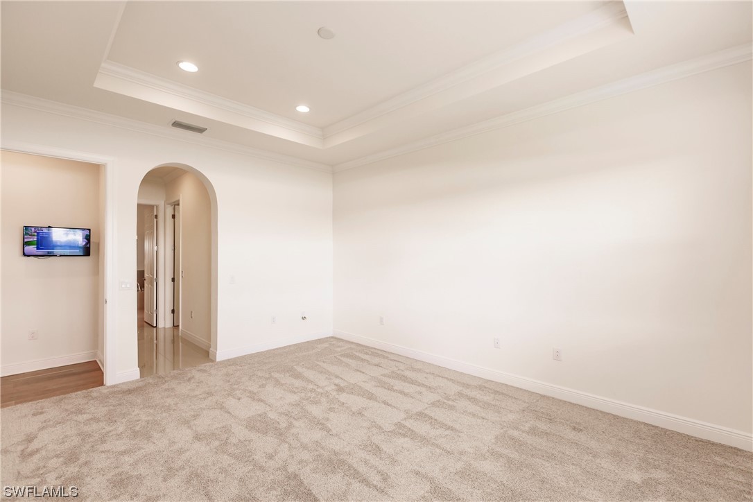 10058 Avalon Lake CIR