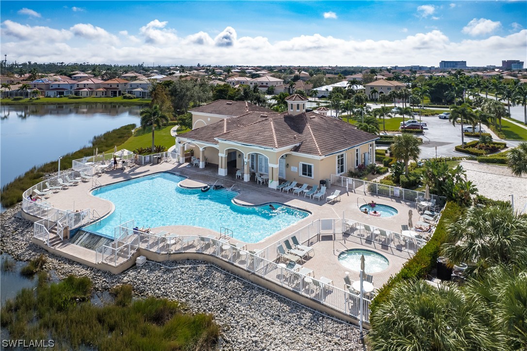 9210 Belleza WAY 203