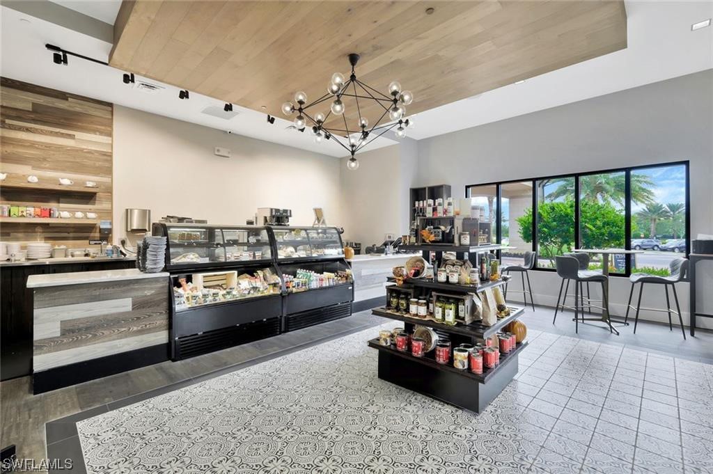 9223 Rialto LN