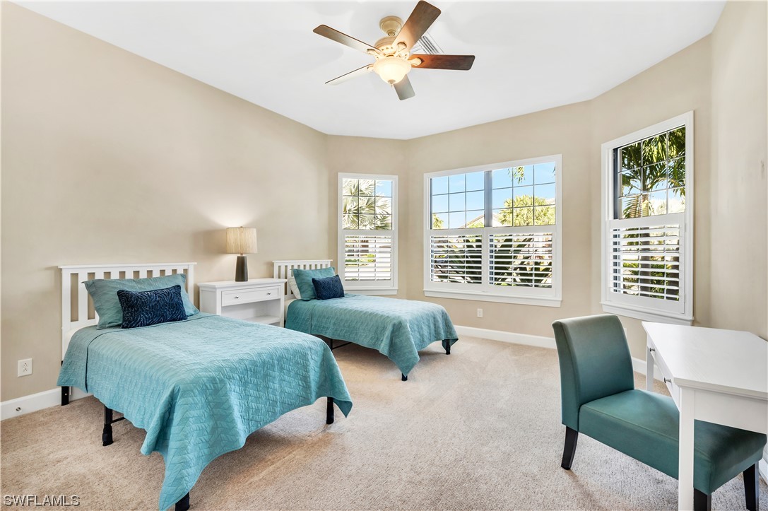 9223 Rialto LN