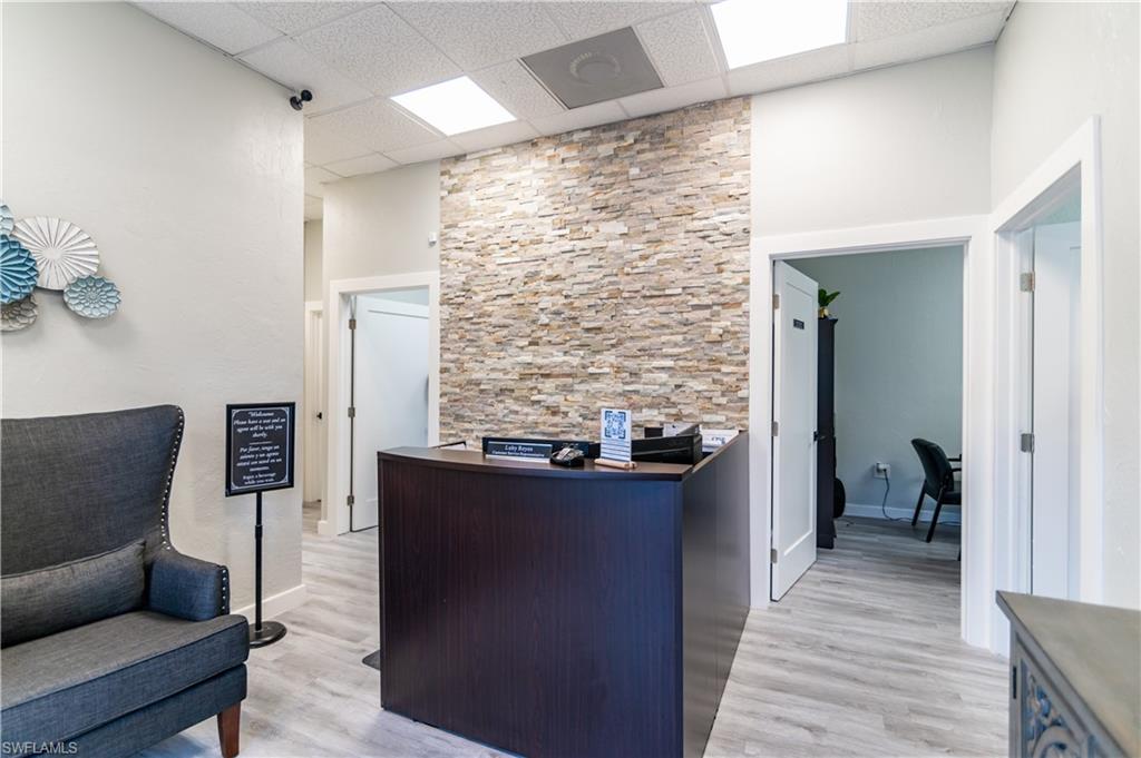 1924 -1942 Santa Barbara BLVD