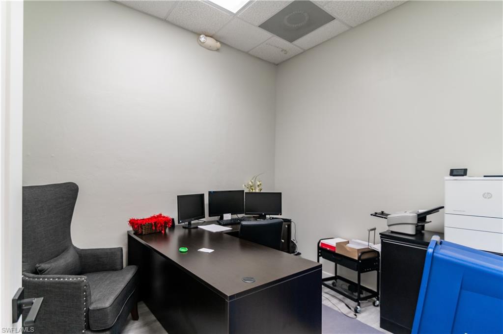 1924 -1942 Santa Barbara BLVD