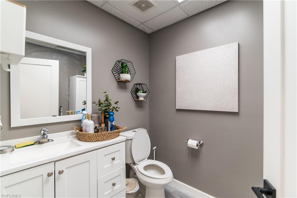 1924 -1942 Santa Barbara BLVD