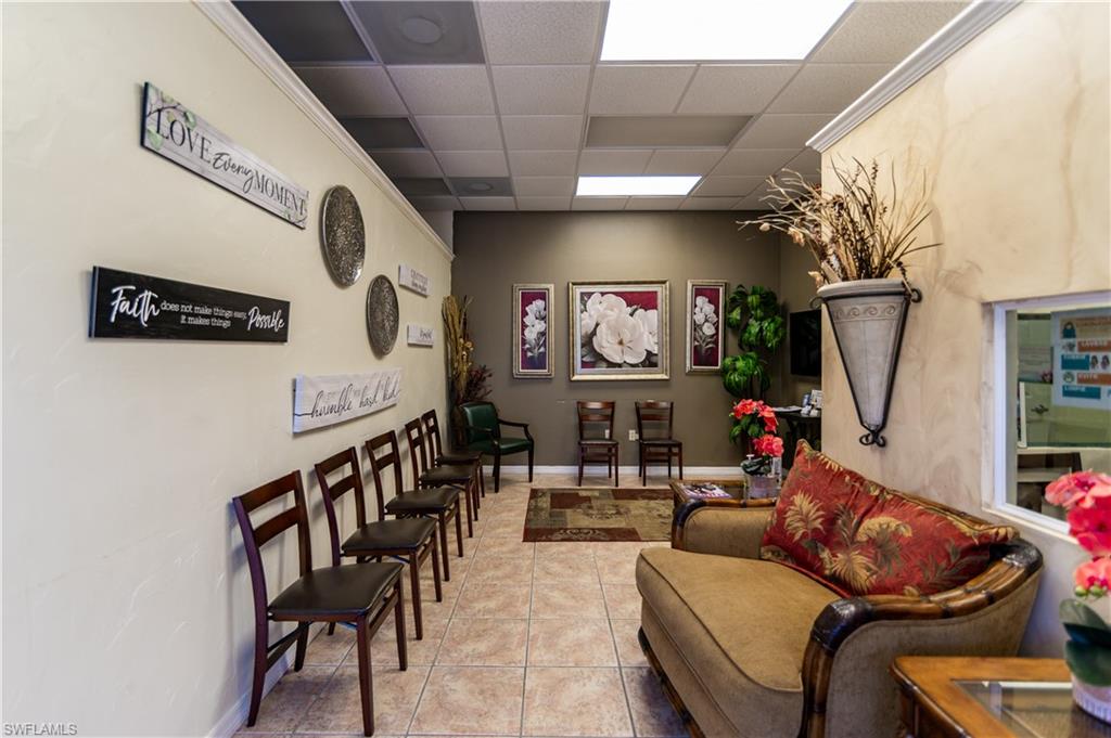 1924 -1942 Santa Barbara BLVD