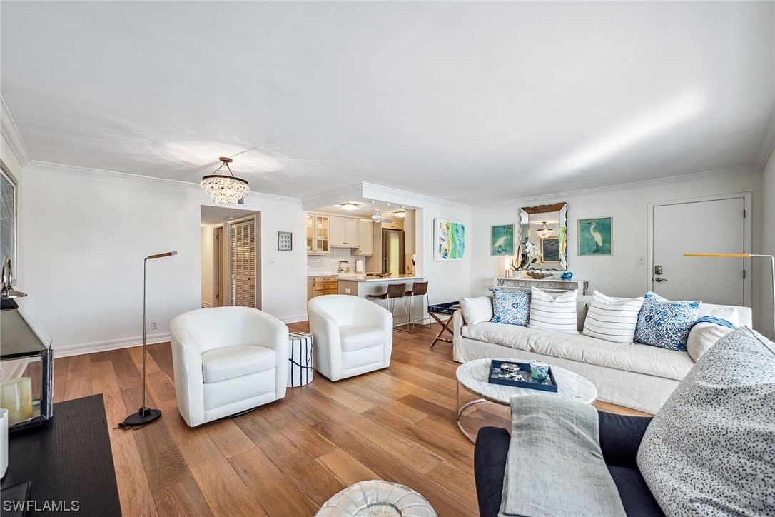 2850 Gulf Shore BLVD N 406