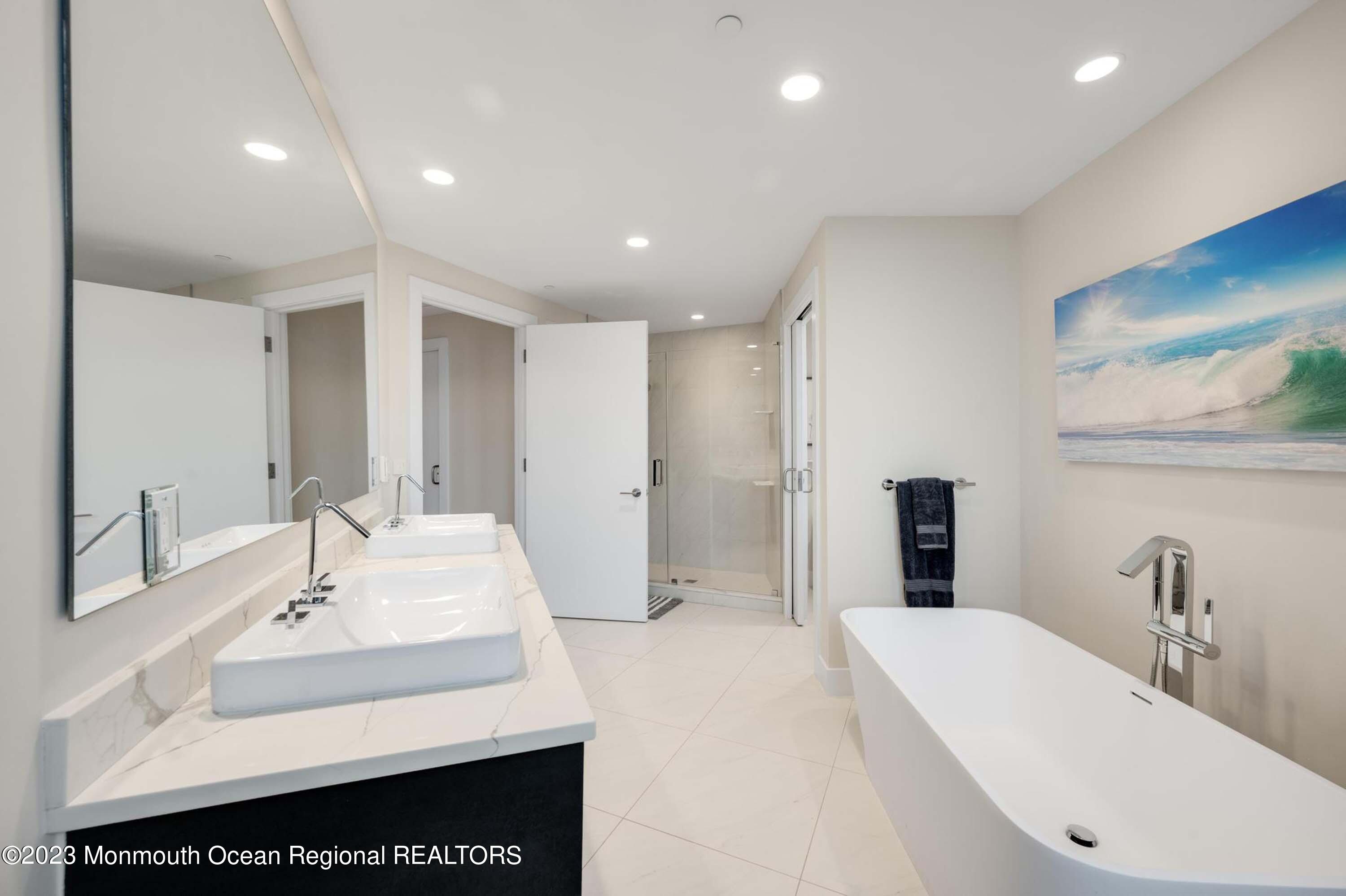 350 Ocean Avenue, 207