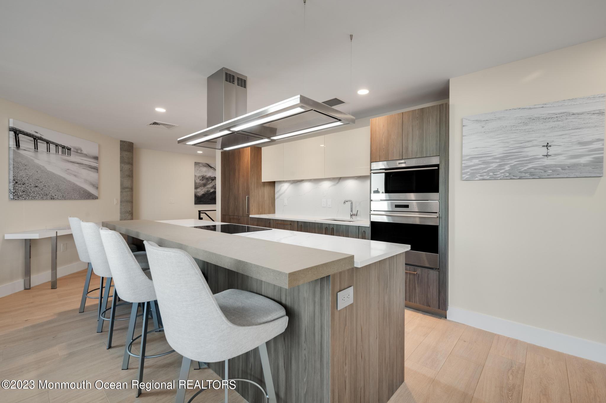 350 Ocean Avenue, 207