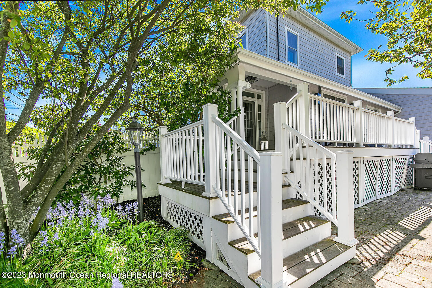 26 River Avenue