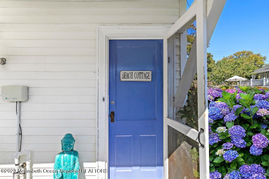 26 River Avenue