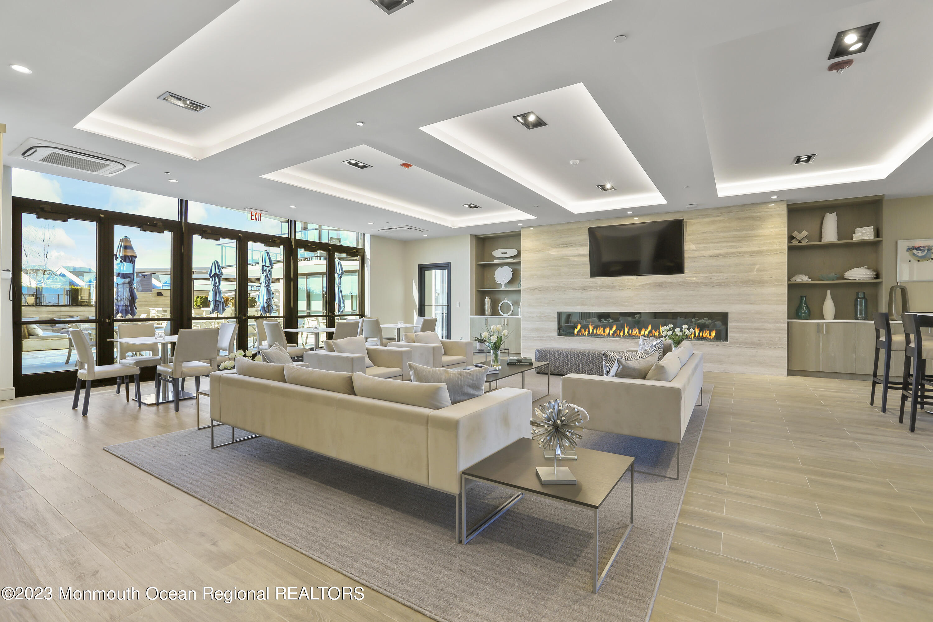 350 Ocean Avenue, 507