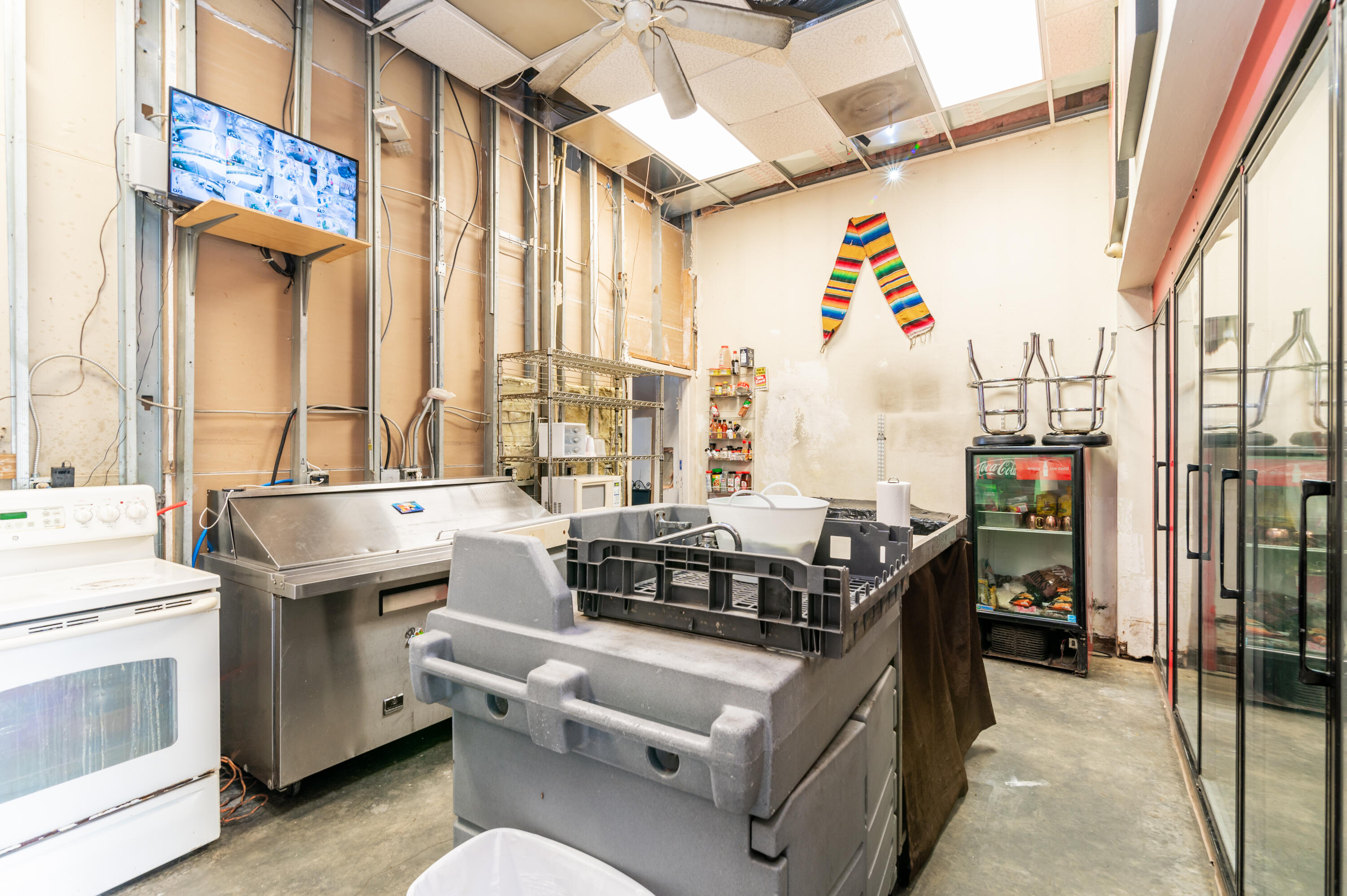 1938 SANTA BARBARA BOULEVARD