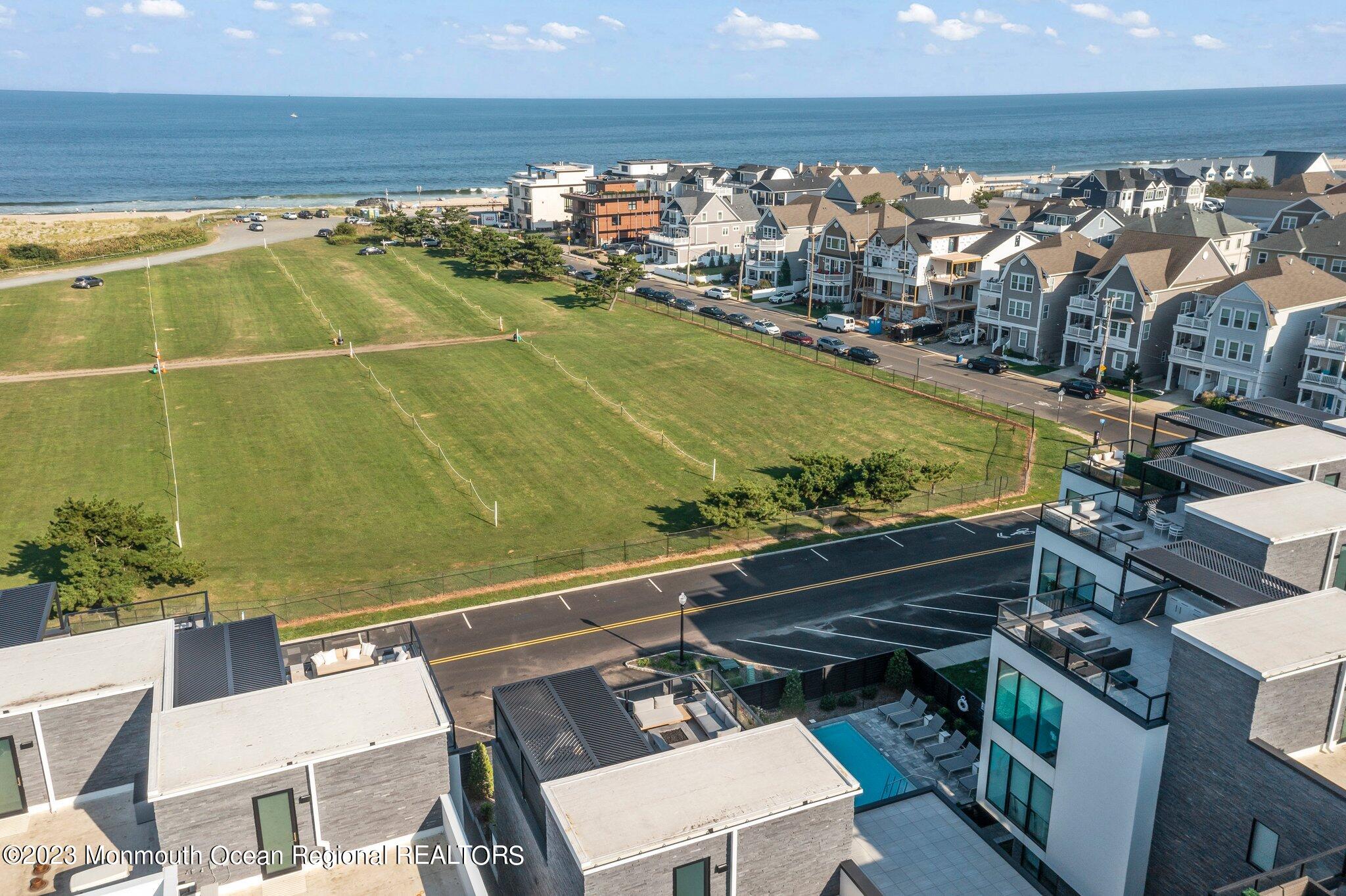 200 Ocean Avenue, 10