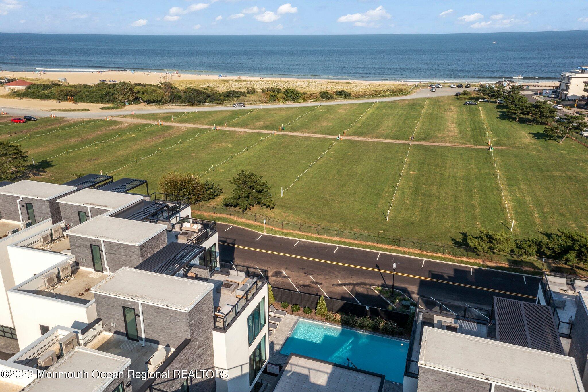 200 Ocean Avenue, 10