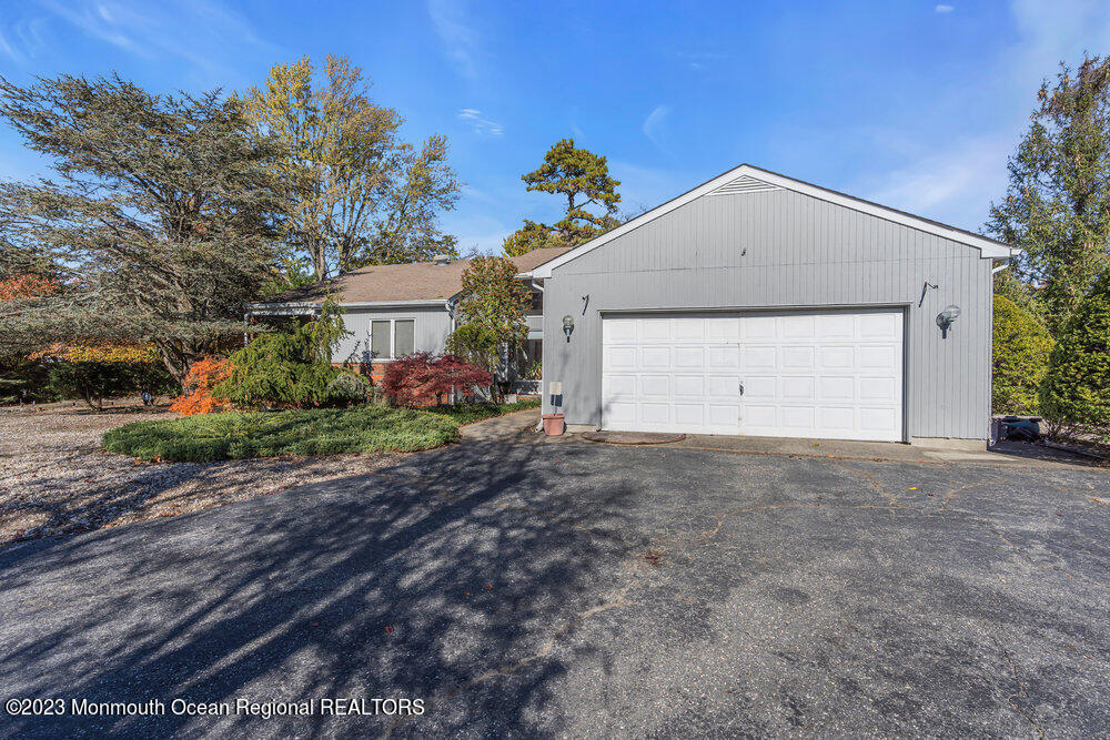 551 Rutgers Court