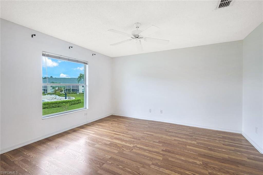 686 Squire CIR # 202