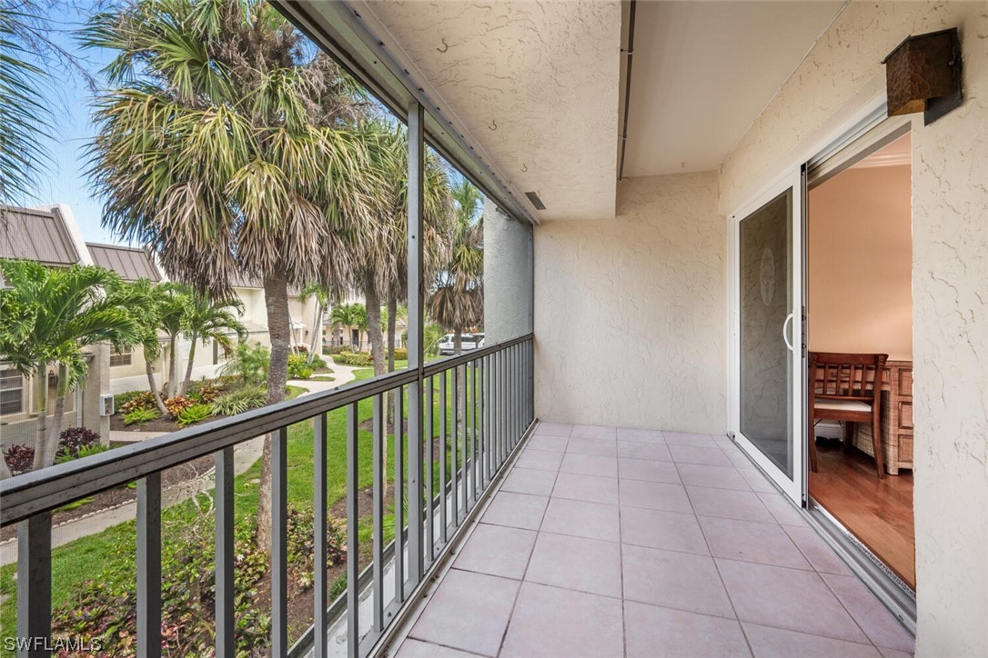 800 River Point DR 537