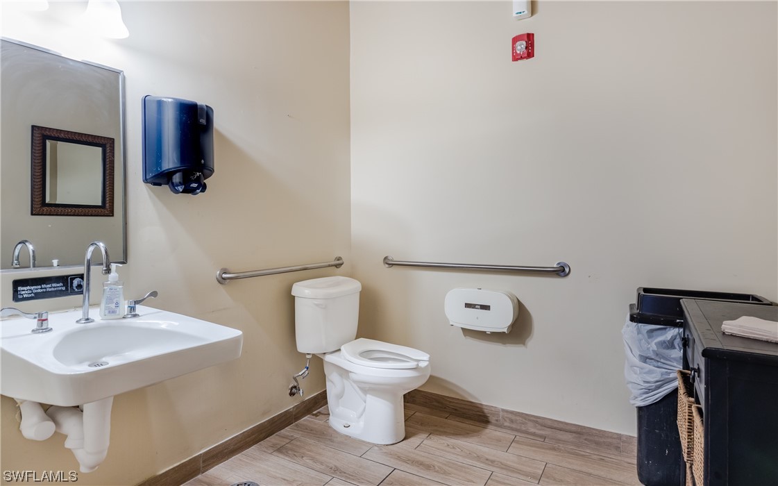 13750 Fiddlesticks BLVD