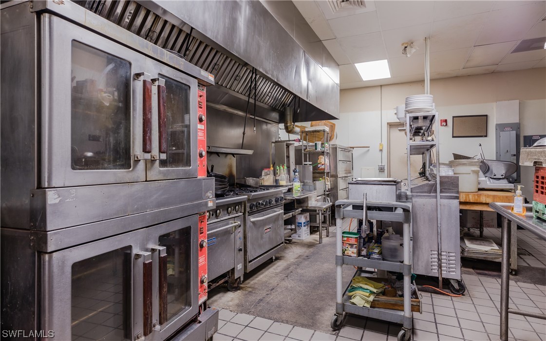 13750 Fiddlesticks BLVD