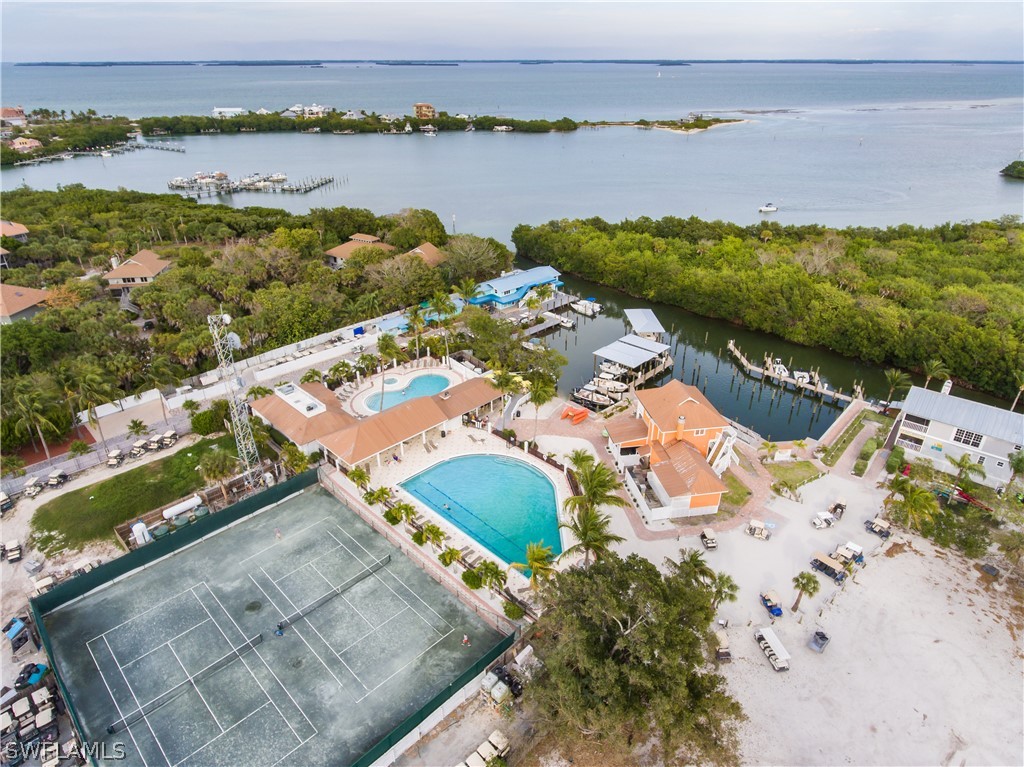 200 Mourning Dove DR