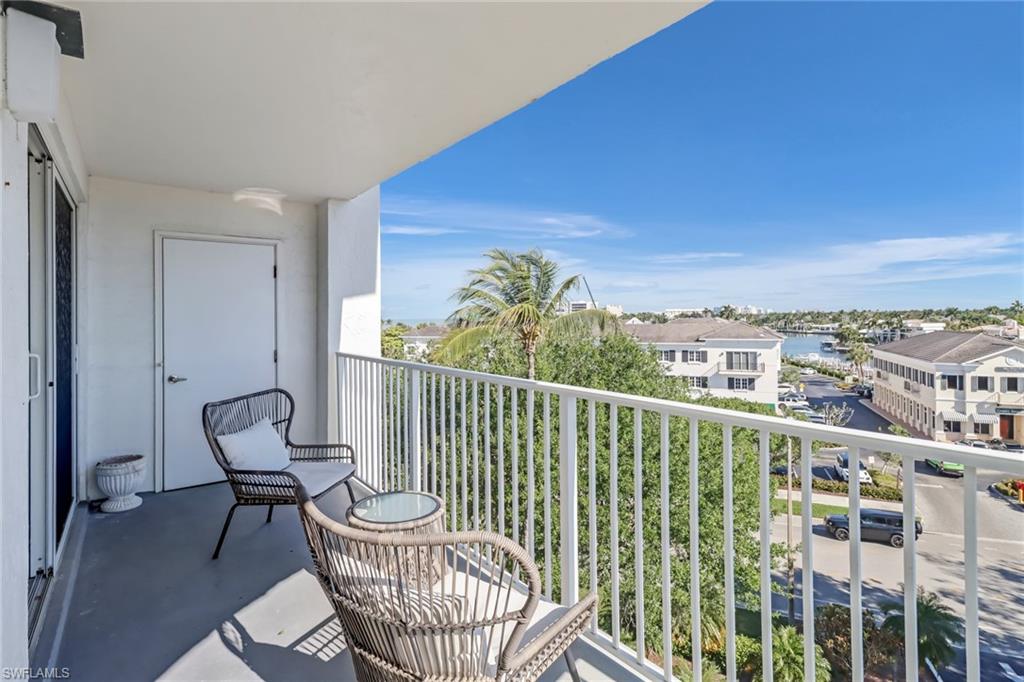 1300 Gulf Shore BLVD N # 603