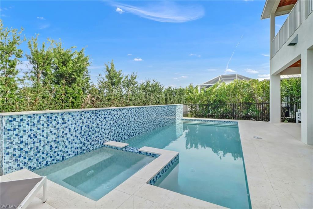 115 Cambria LN
