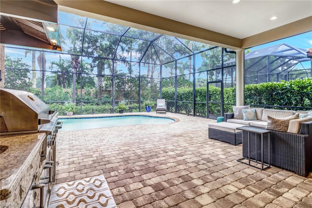 7327 Lantana CIR