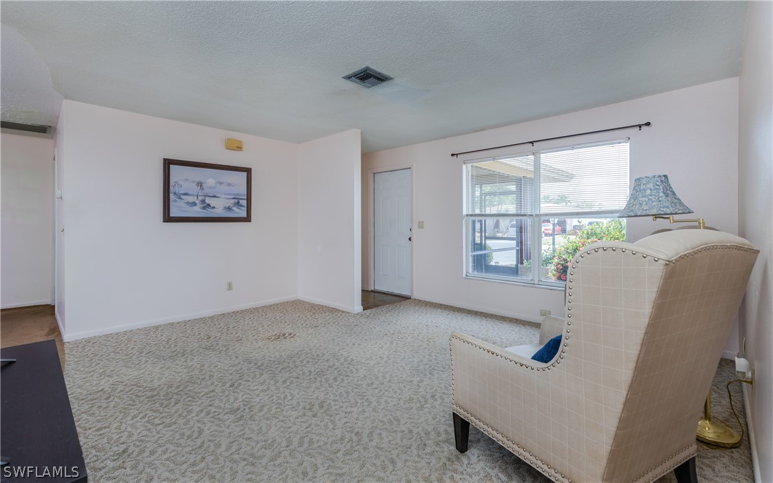 1015 SE 27th TER