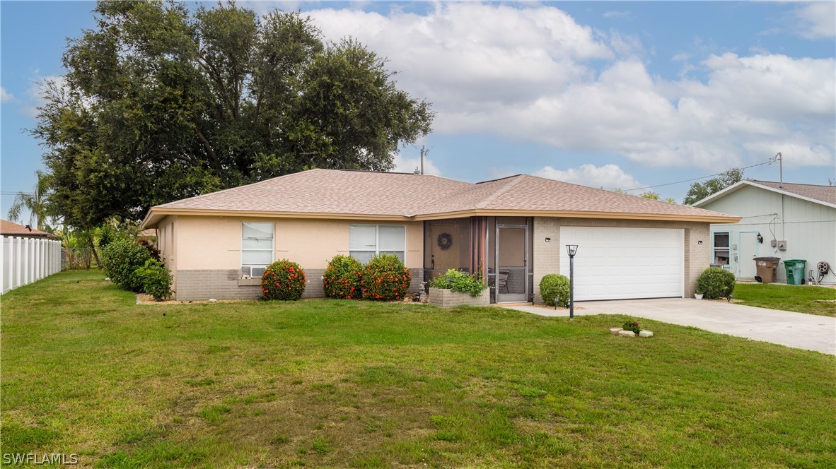 1015 SE 27th TER