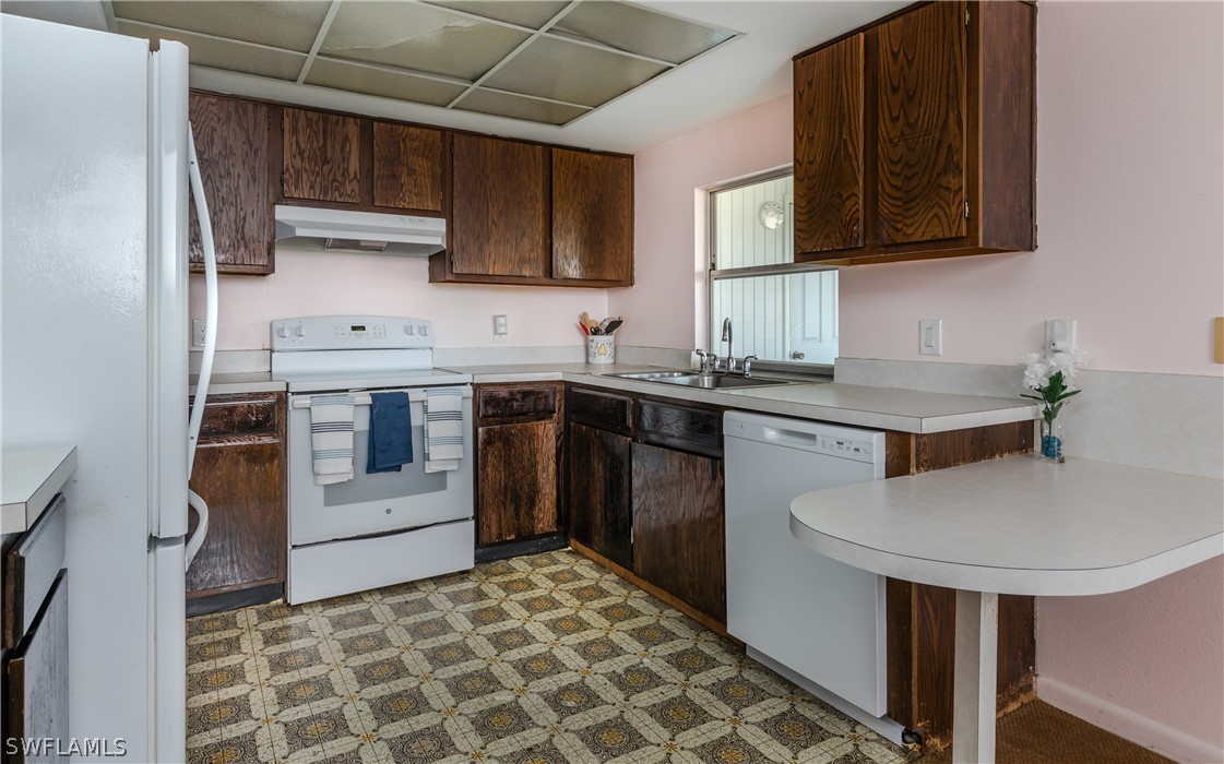 1015 SE 27th TER