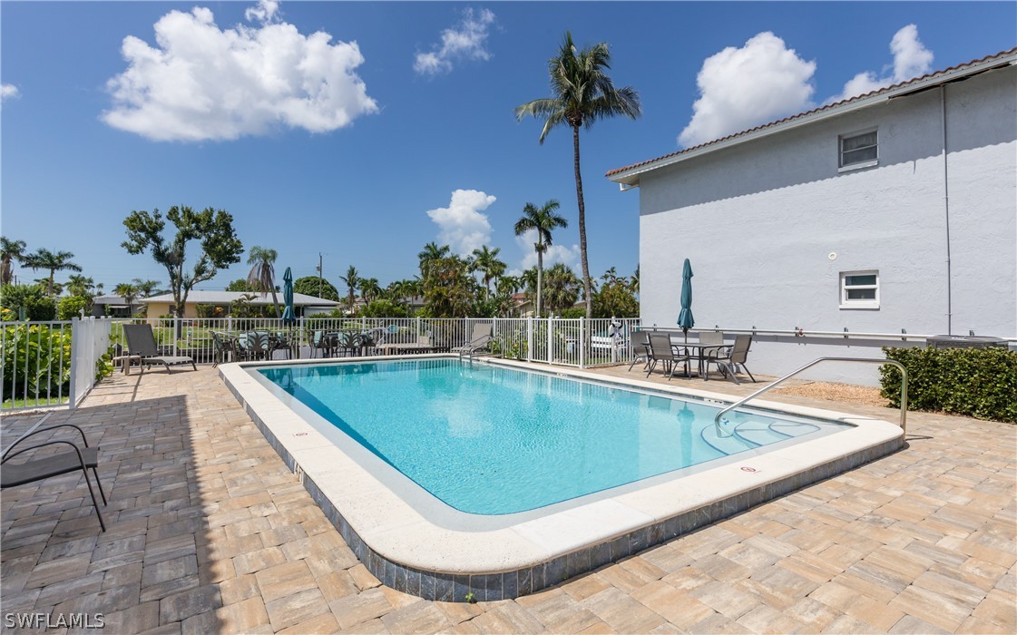 208 Cape Coral PKWY E 109