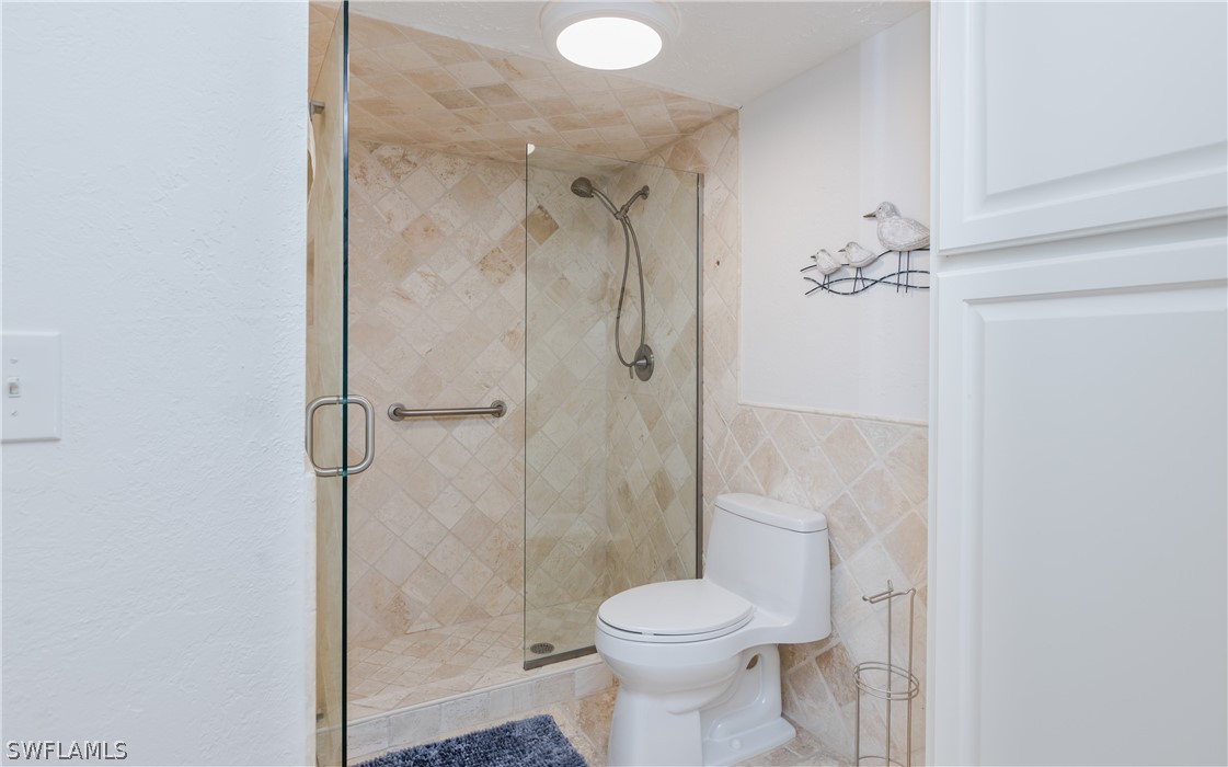 208 Cape Coral PKWY E 109