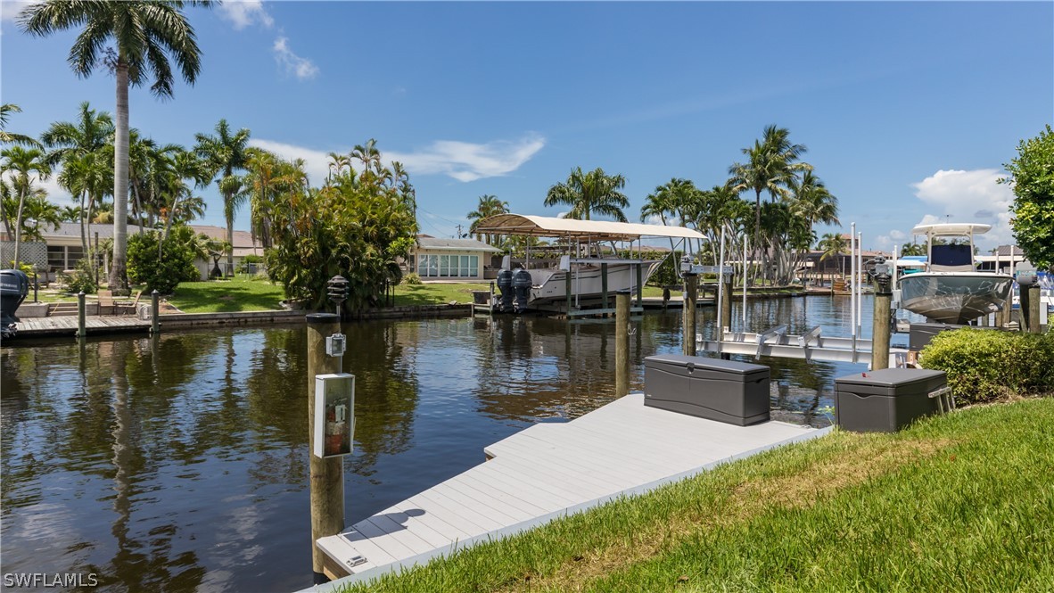 208 Cape Coral PKWY E 109
