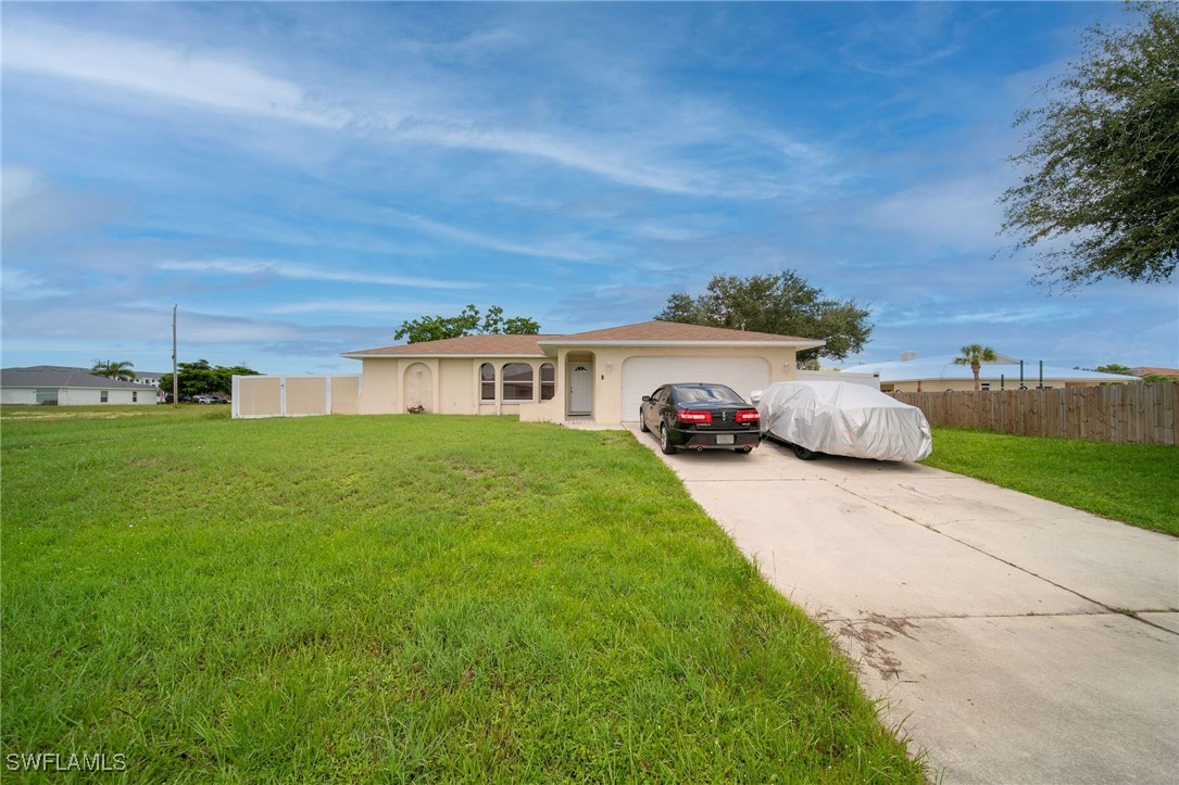 3308 SW 15th PL