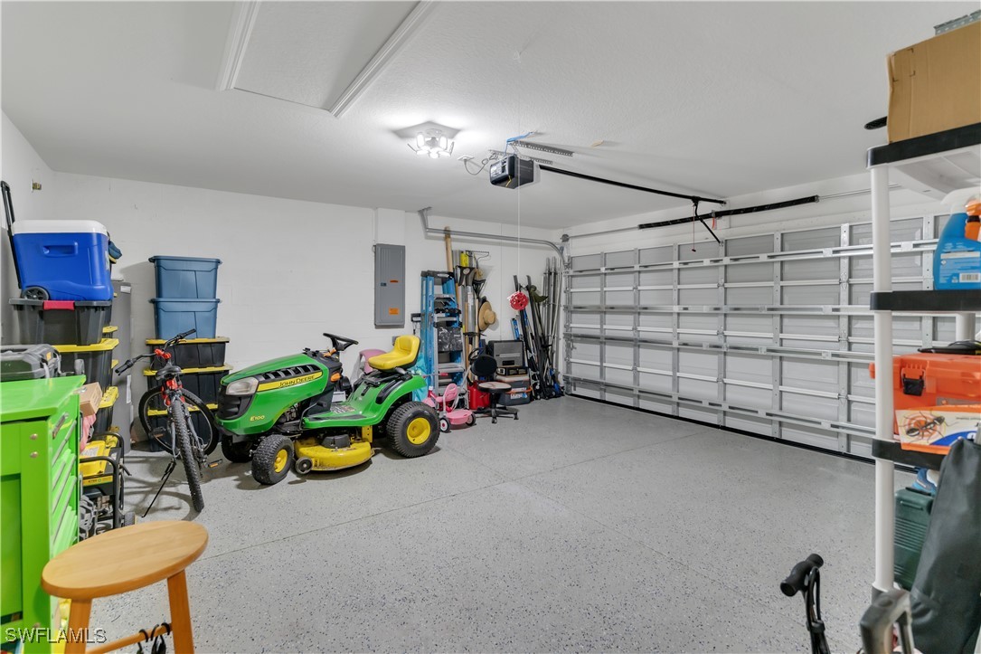 2539 NW 18th AVE