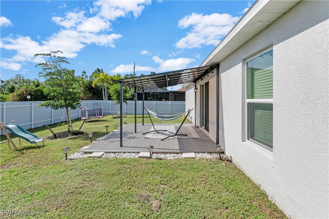 2539 NW 18th AVE