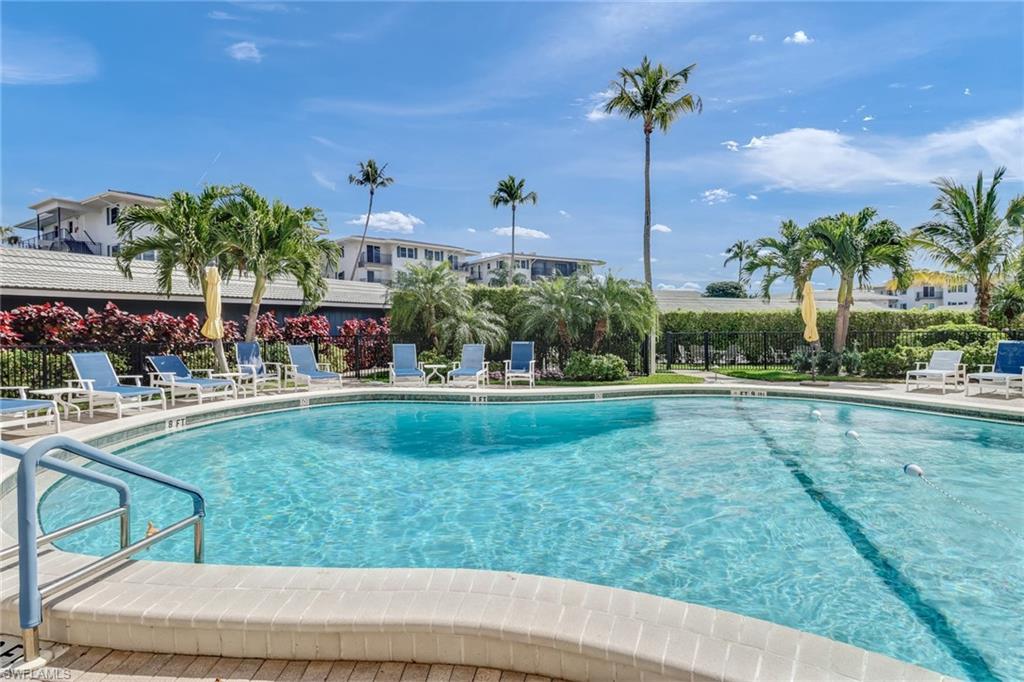 3420 Gulf Shore BLVD N # 31
