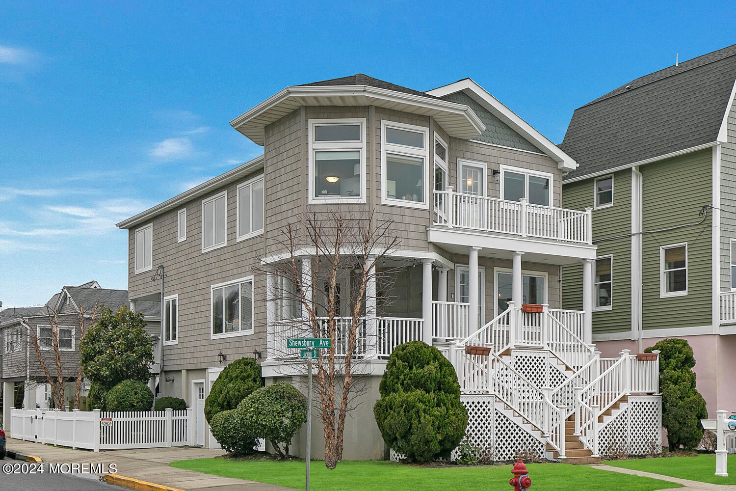 39 Shrewsbury Avenue
